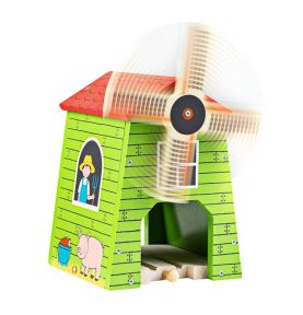Zielony wiatrak do kolejki drewnianej